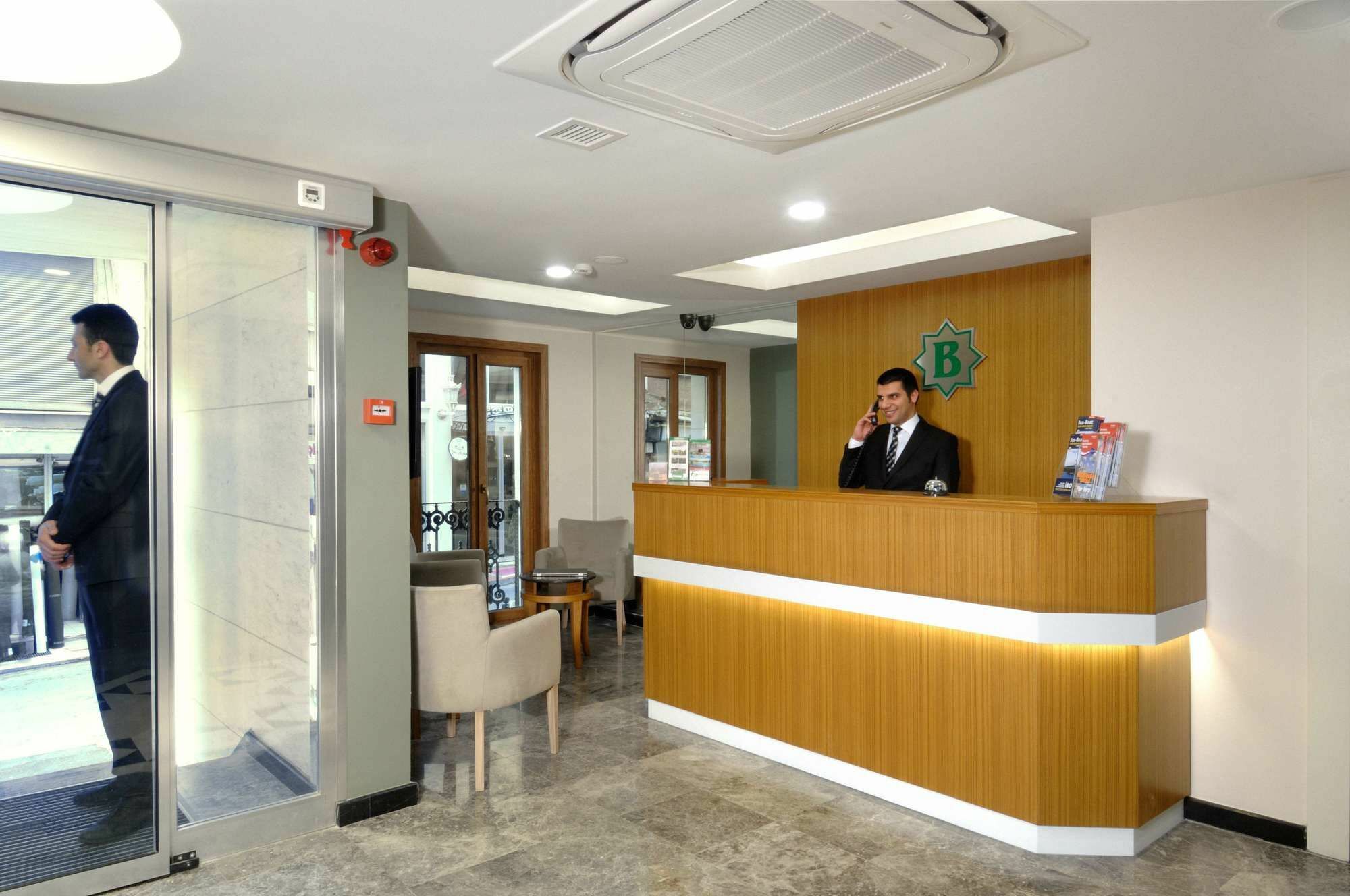 Bizim Hotel Istambul Exterior foto
